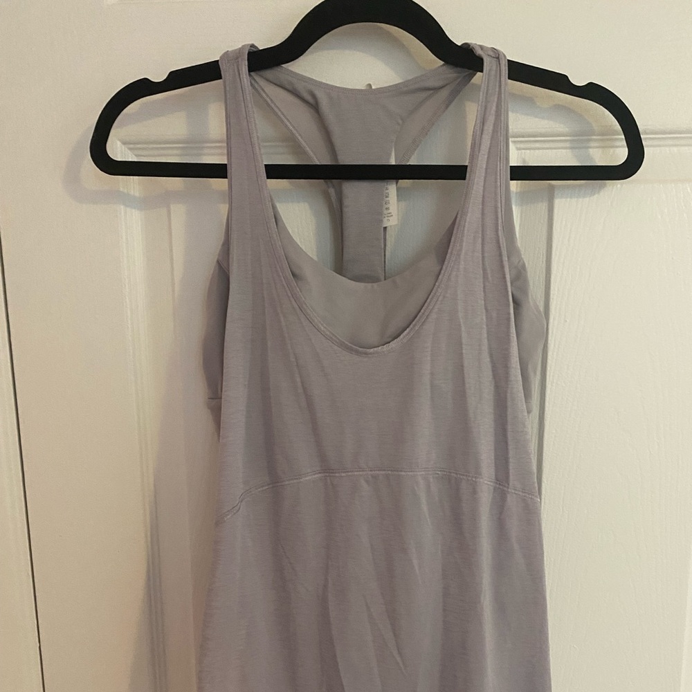 Lululemon top